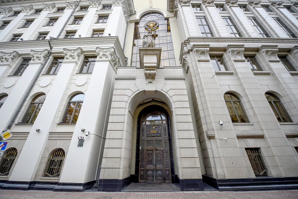 Верховный Суд России указал, что вопрос выплаты роялти по отмененному патенту должен изучаться с учетом всех материалов дела